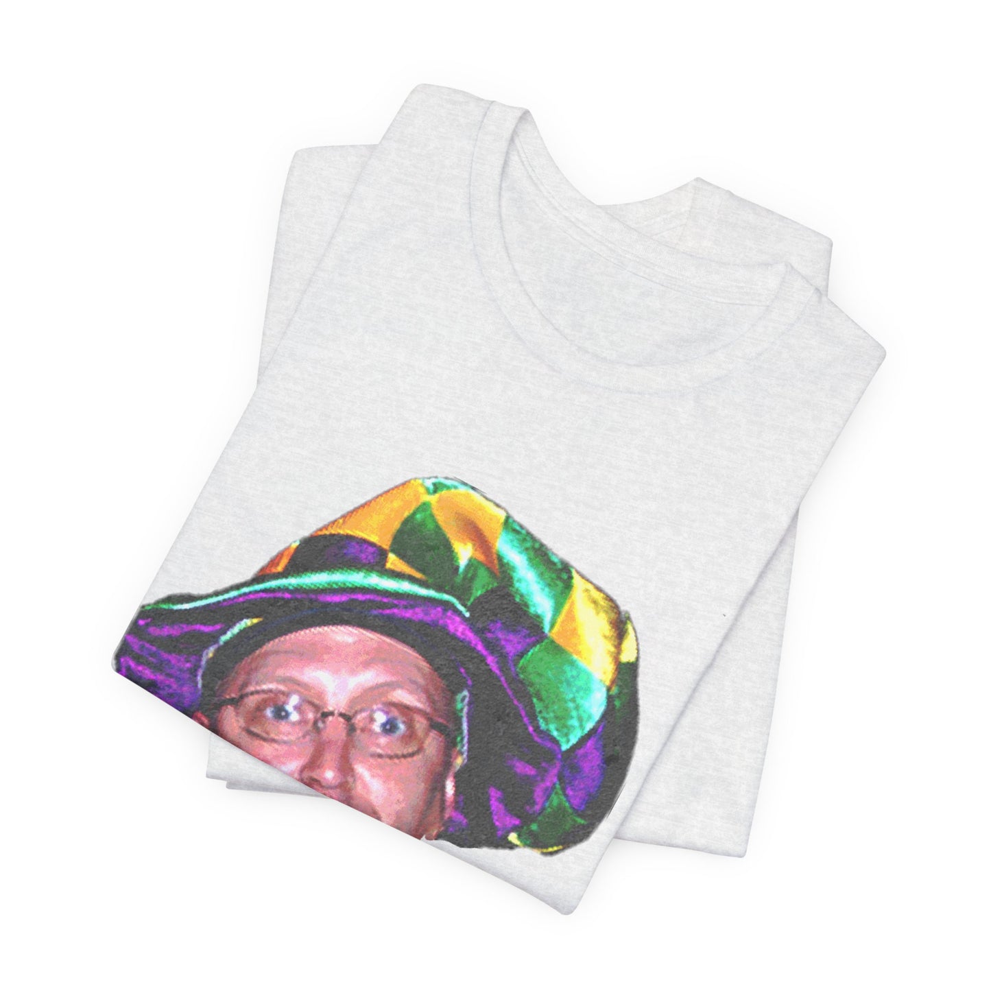El Jugador T-Shirt — Funny Face Graphic Tee with Colorful Hat