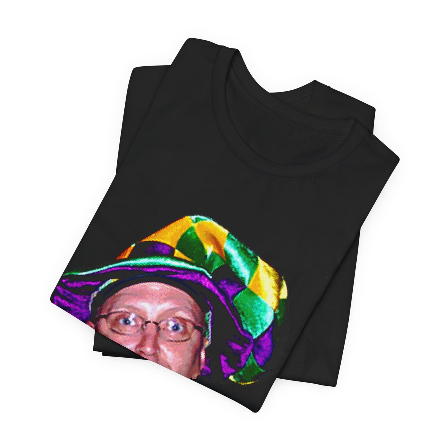 El Jugador T-Shirt — Funny Face Graphic Tee with Colorful Hat